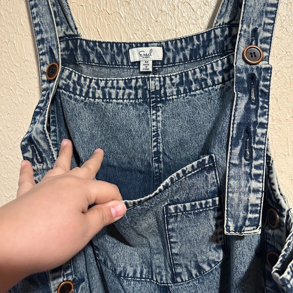 Easel Overalls Wide Leg Bandana Print Size Medium Artsy Boho Oversized - Picture 6 of 9